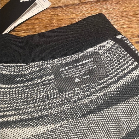 MISSONI‎ x Adidas Women's 'Marathon' Knit Space-Dyed Melange Shorts Blk/Wht NWT - Picture 8 of 12